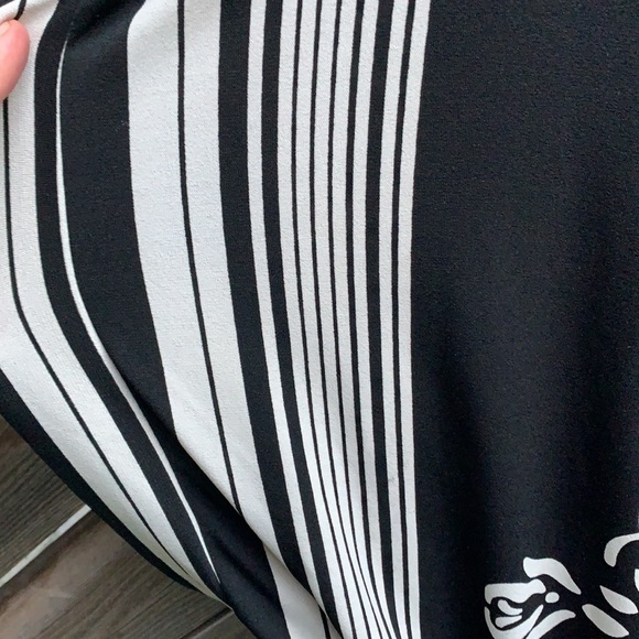 ModCloth black & white gothic print top with belt. - Picture 9 of 11